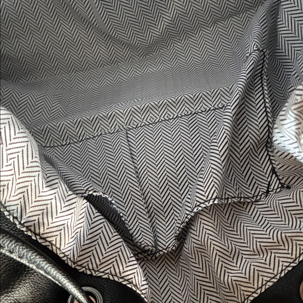 Chic Black And White Patterned Backpack - image 6